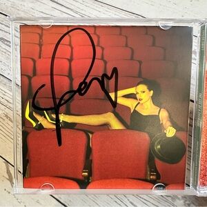 Taylor Swift The Life Of A Showgirl CD + SIGNED insert, photo 4